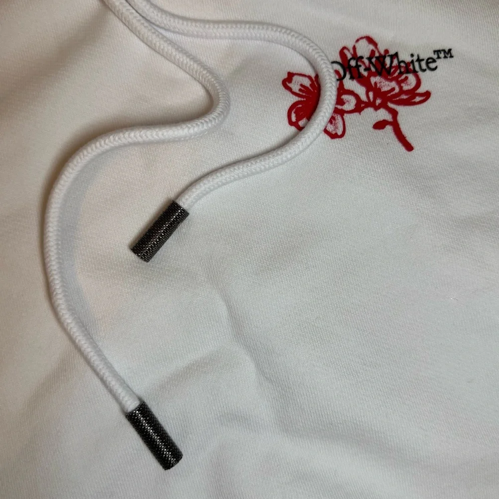 Off-White CNY Cropped Women’s Hoodie - Picture 7 of 12